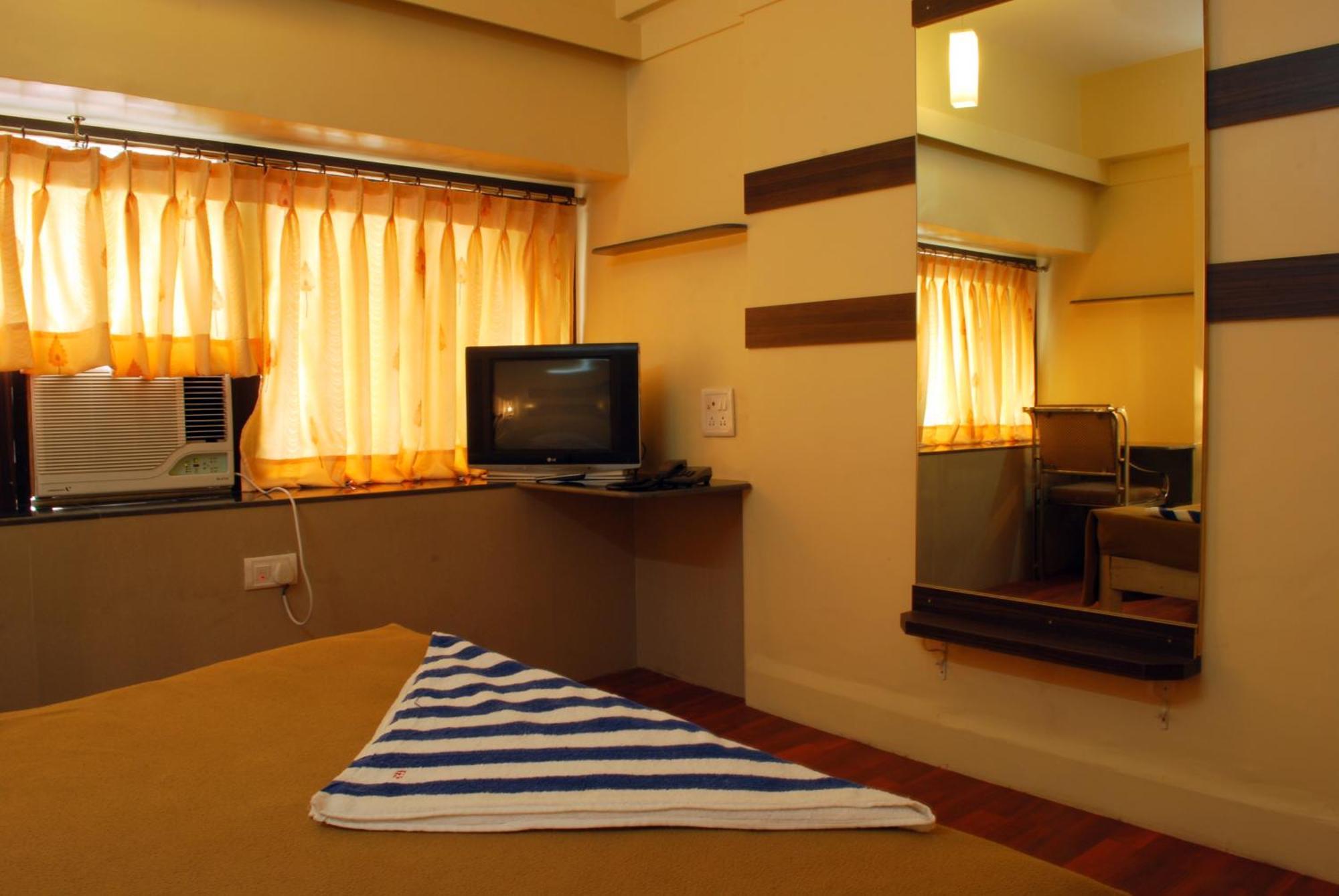 Hotel Golden Palace Pvt Ltd Mumbai Kültér fotó